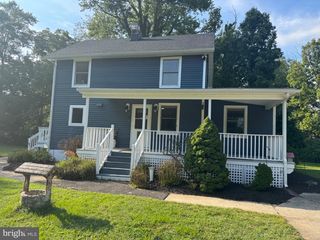 308 W PAGES LN, Moorestown, NJ 08057