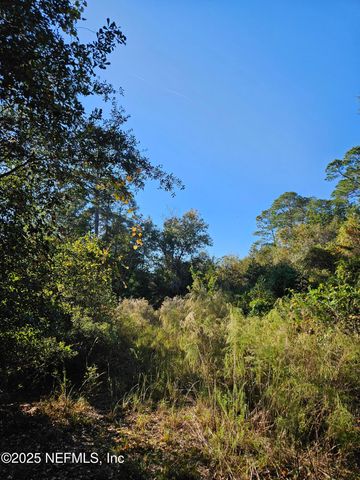 306 LAKESHORE Drive, Starke, FL 32091