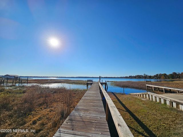 306 LAKESHORE Drive, Starke, FL 32091