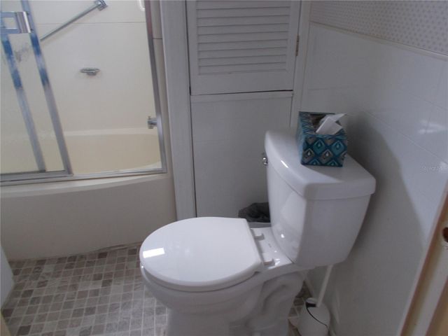 5533 HOLIDAY PARK BOULEVARD, North Port, FL 34287