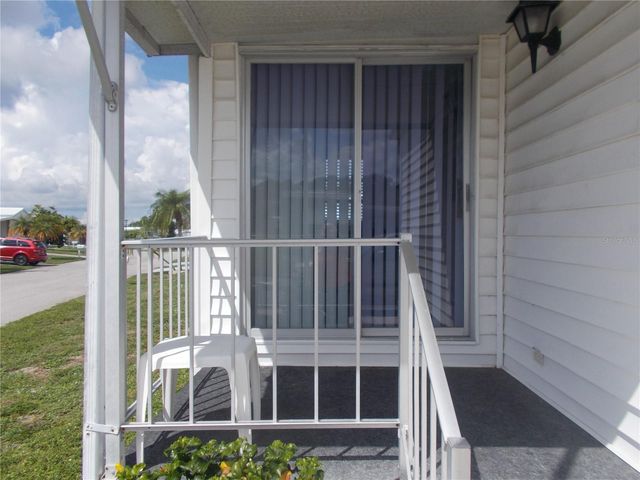 5533 HOLIDAY PARK BOULEVARD, North Port, FL 34287