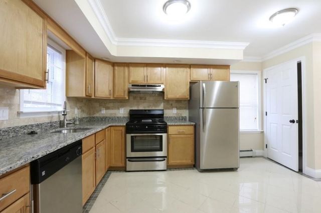 6 Guild St 6, Boston, MA 02119