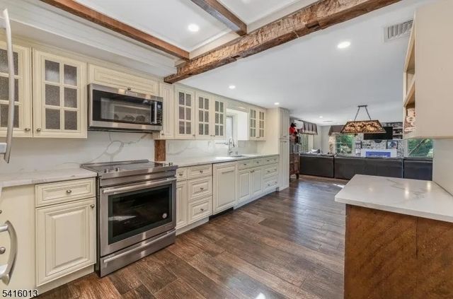 918 Rt523, Readington Twp., NJ 08822