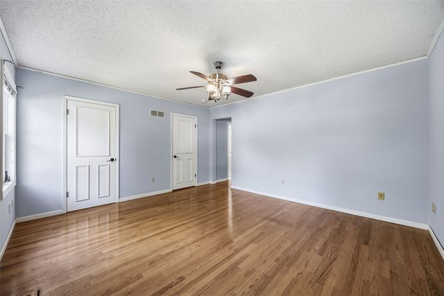 131 Penfro Drive, Iowa City, IA 52246