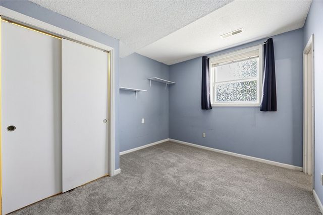131 Penfro Drive, Iowa City, IA 52246