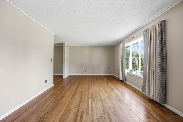 131 Penfro Drive, Iowa City, IA 52246