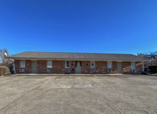 101 Walnut St Apt 17, Clarksville, TN 37042