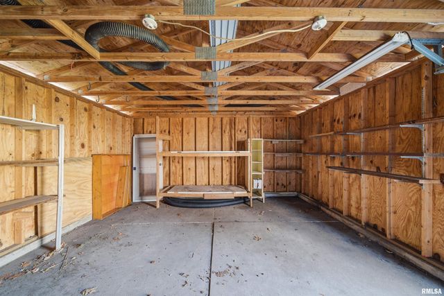 1126 W GILBERT Avenue, Peoria, IL 61604