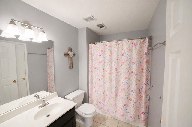 586 WYLIE DR, Brighton, TN 38011