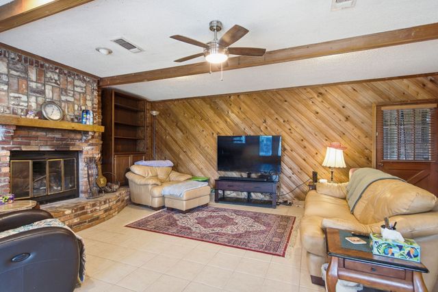 4574 N State Highway 121, Bonham, TX 75418