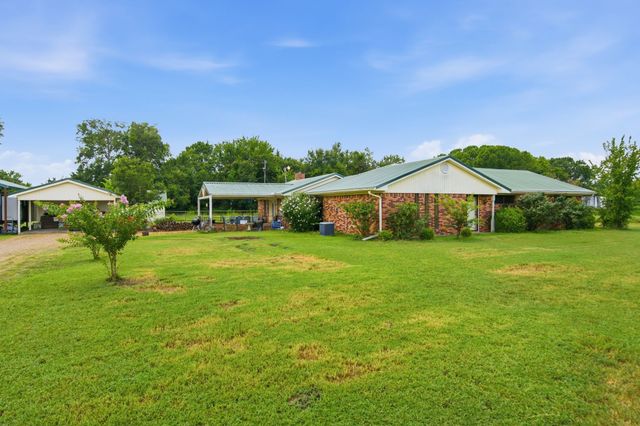 4574 N State Highway 121, Bonham, TX 75418