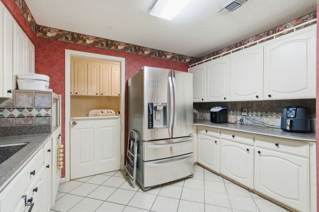 4574 N State Highway 121, Bonham, TX 75418