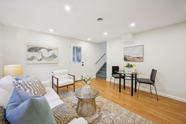 225 E Richmond Ave, Richmond, CA 94801