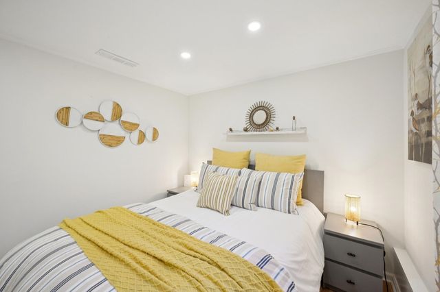 225 E Richmond Ave, Richmond, CA 94801