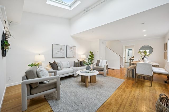 225 E Richmond Ave, Richmond, CA 94801