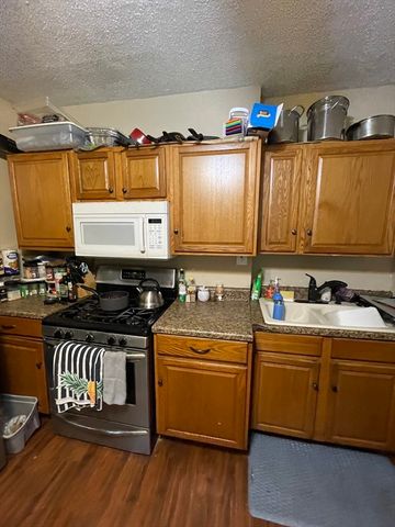 12 Sibley Ave, Westfield, MA 01085