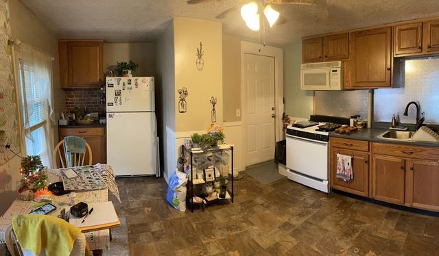 12 Sibley Ave, Westfield, MA 01085