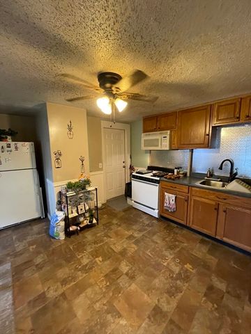 12 Sibley Ave, Westfield, MA 01085