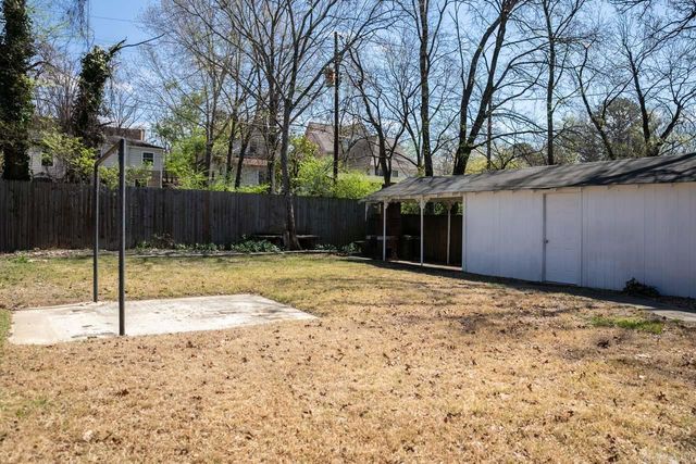 911 N Taylor Street, Little Rock, AR 72205