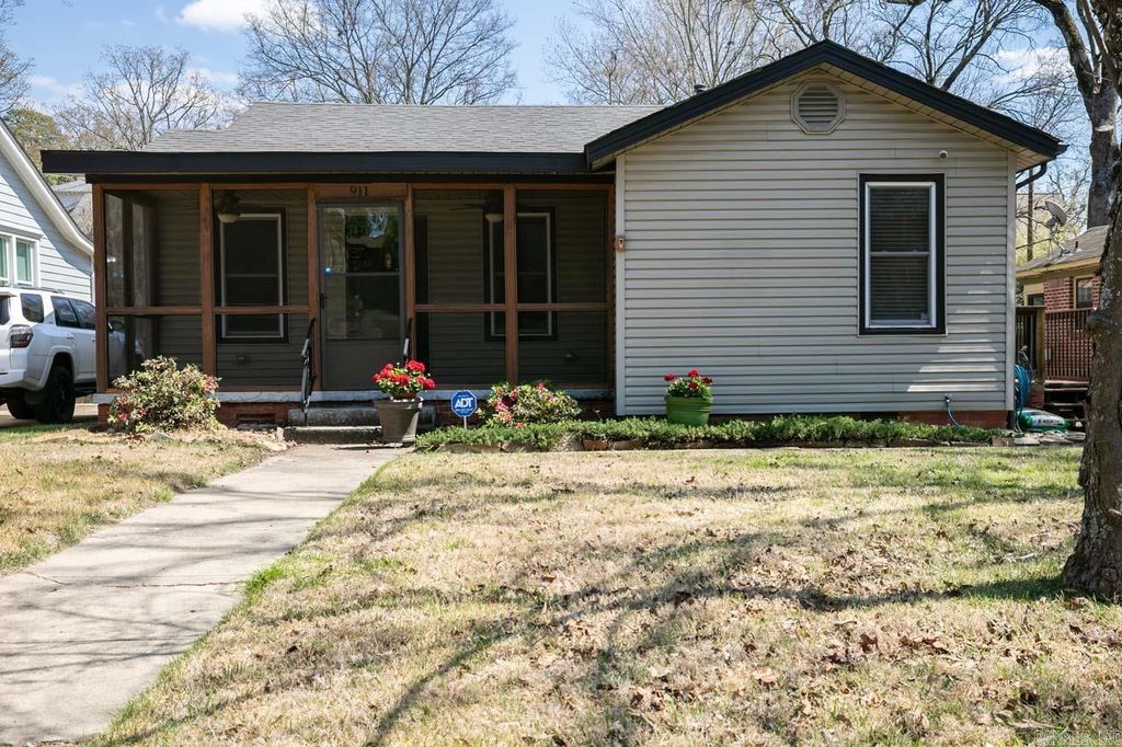 911 N Taylor Street, Little Rock, AR 72205