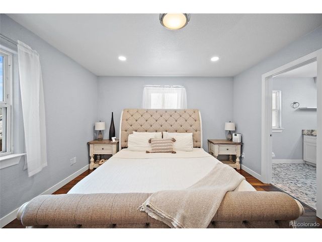 1481 S Chambers Cir, Aurora, CO 80012