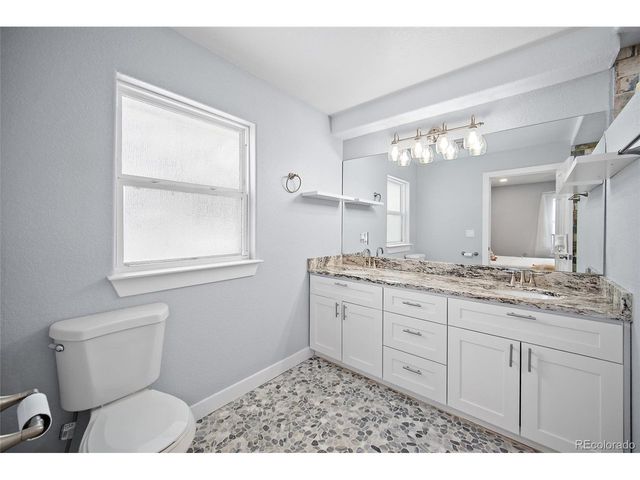 1481 S Chambers Cir, Aurora, CO 80012