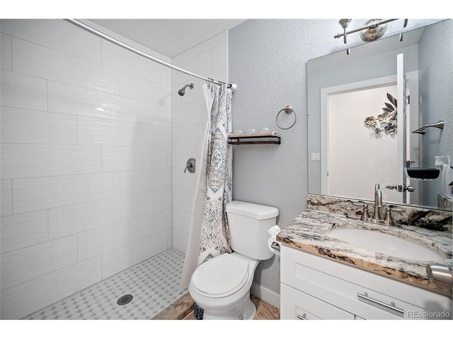 1481 S Chambers Cir, Aurora, CO 80012