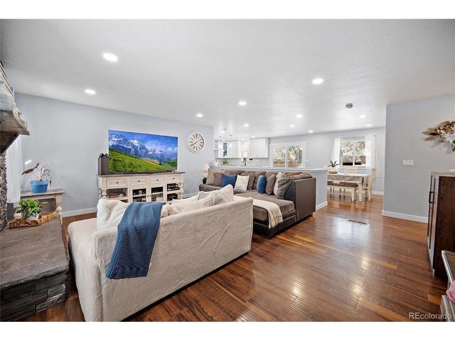 1481 S Chambers Cir, Aurora, CO 80012