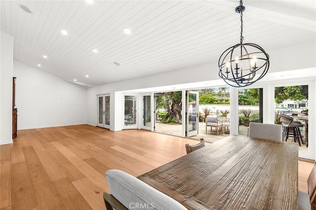 412 Evening Star Lane, Newport Beach, CA 92660