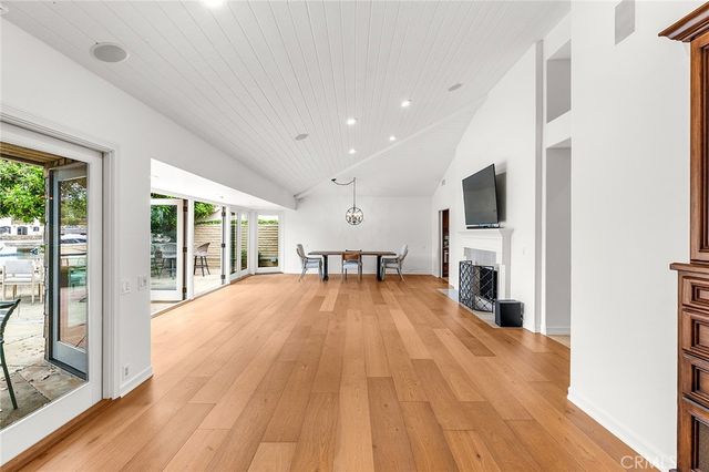 412 Evening Star Lane, Newport Beach, CA 92660