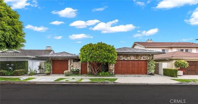 412 Evening Star Lane, Newport Beach, CA 92660