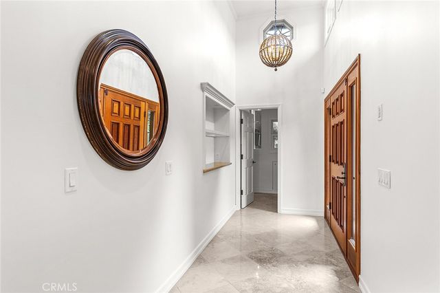 412 Evening Star Lane, Newport Beach, CA 92660