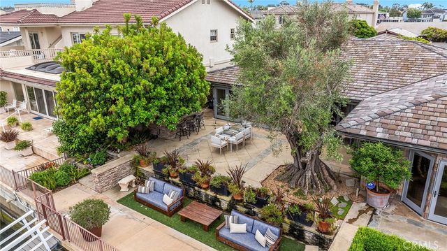 412 Evening Star Lane, Newport Beach, CA 92660