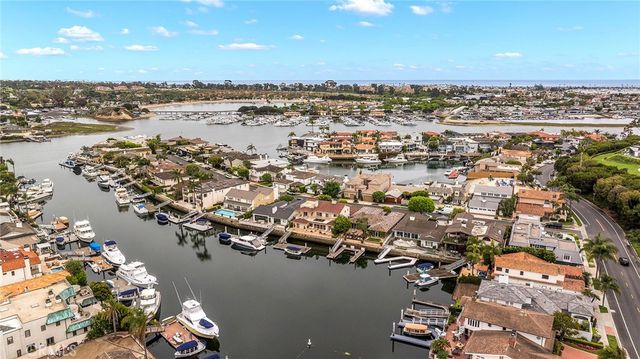 412 Evening Star Lane, Newport Beach, CA 92660