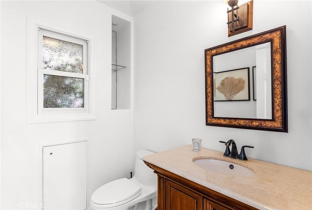 412 Evening Star Lane, Newport Beach, CA 92660