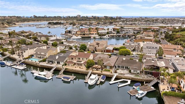 412 Evening Star Lane, Newport Beach, CA 92660