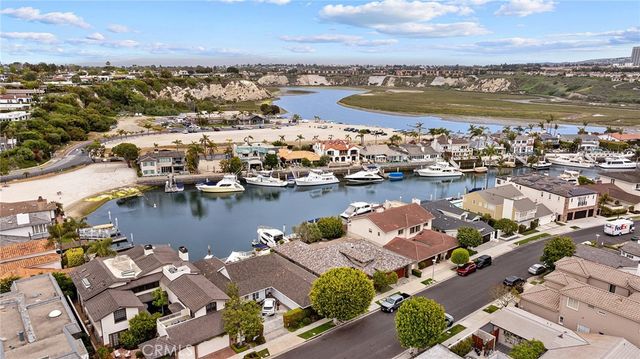 412 Evening Star Lane, Newport Beach, CA 92660
