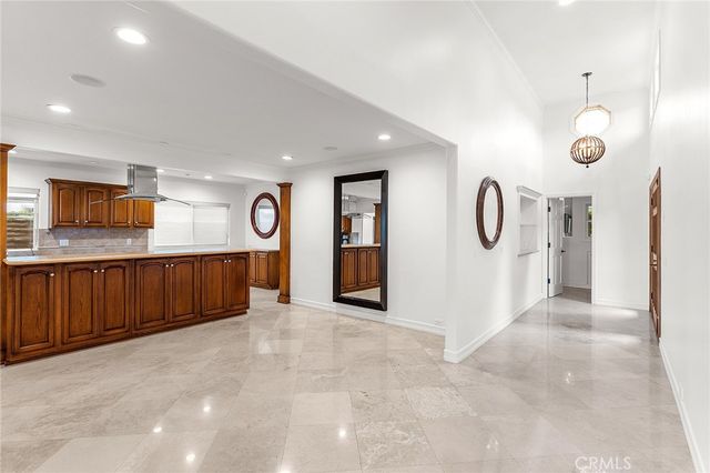 412 Evening Star Lane, Newport Beach, CA 92660