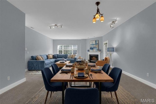 10919 Vauxhall Drive, St Louis, MO 63146