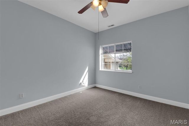 10919 Vauxhall Drive, St Louis, MO 63146