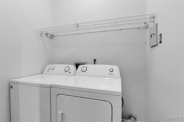 10919 Vauxhall Drive, St Louis, MO 63146