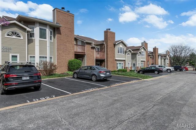 10919 Vauxhall Drive, St Louis, MO 63146