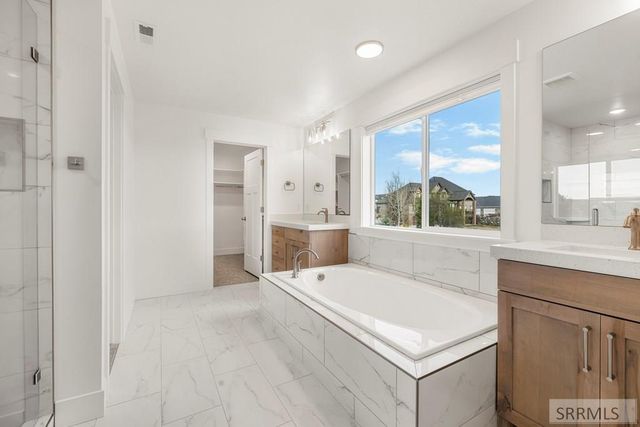 651 Pine Ridge Ln, Rexburg, ID 83440