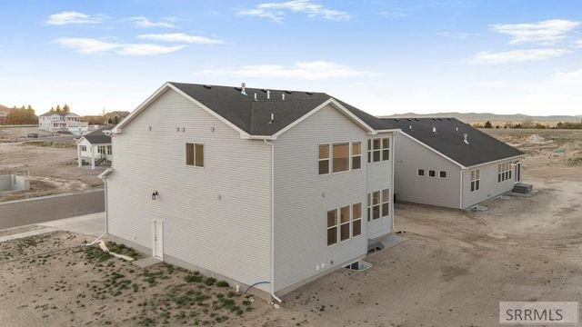 651 Pine Ridge Ln, Rexburg, ID 83440