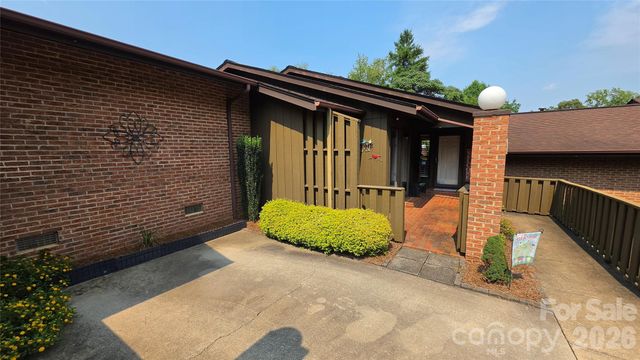 1328 Radio Road, Statesville, NC 28625
