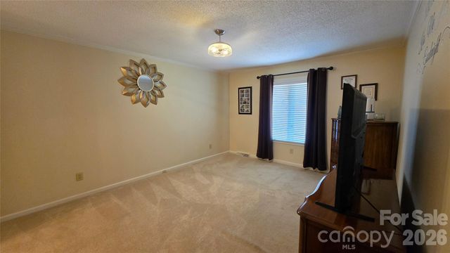 1328 Radio Road, Statesville, NC 28625