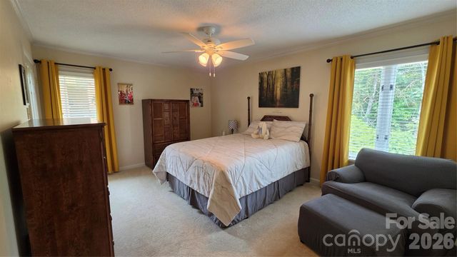 1328 Radio Road, Statesville, NC 28625