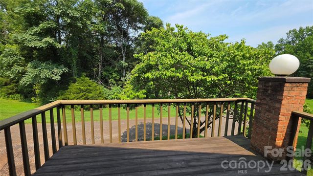 1328 Radio Road, Statesville, NC 28625