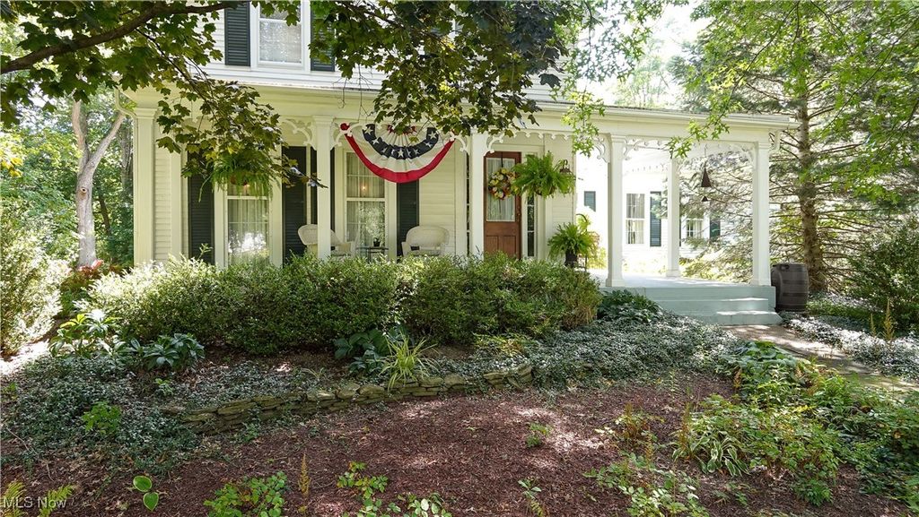 109 S Chillicothe Road, Aurora, OH 44202