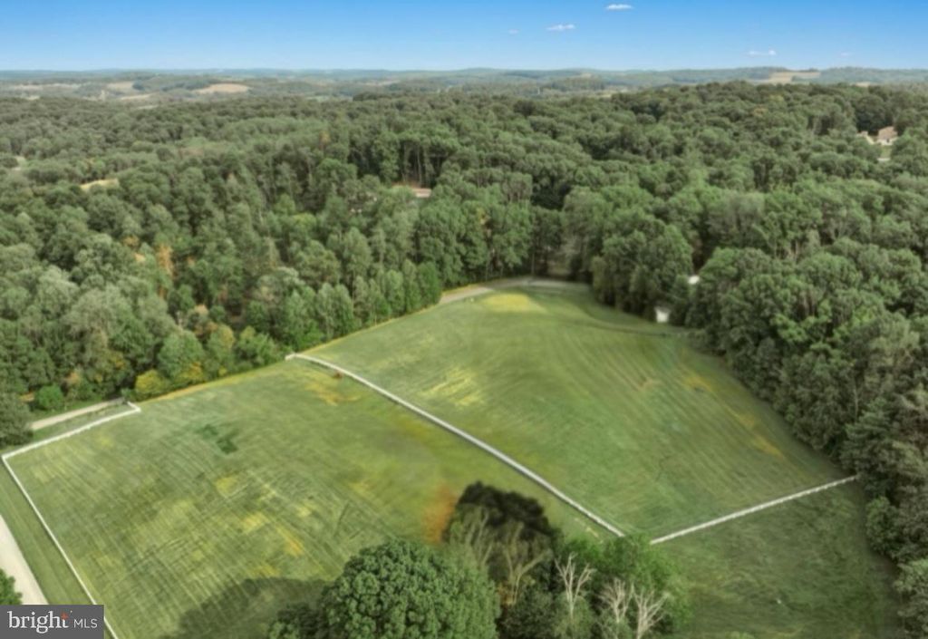 ARNOLD RD, Glenville, PA 17329